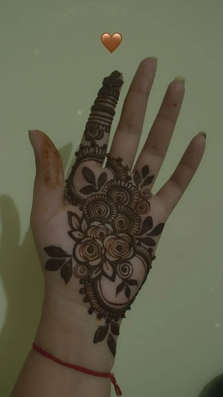 Easy and Beautiful Mehndi Design idea
