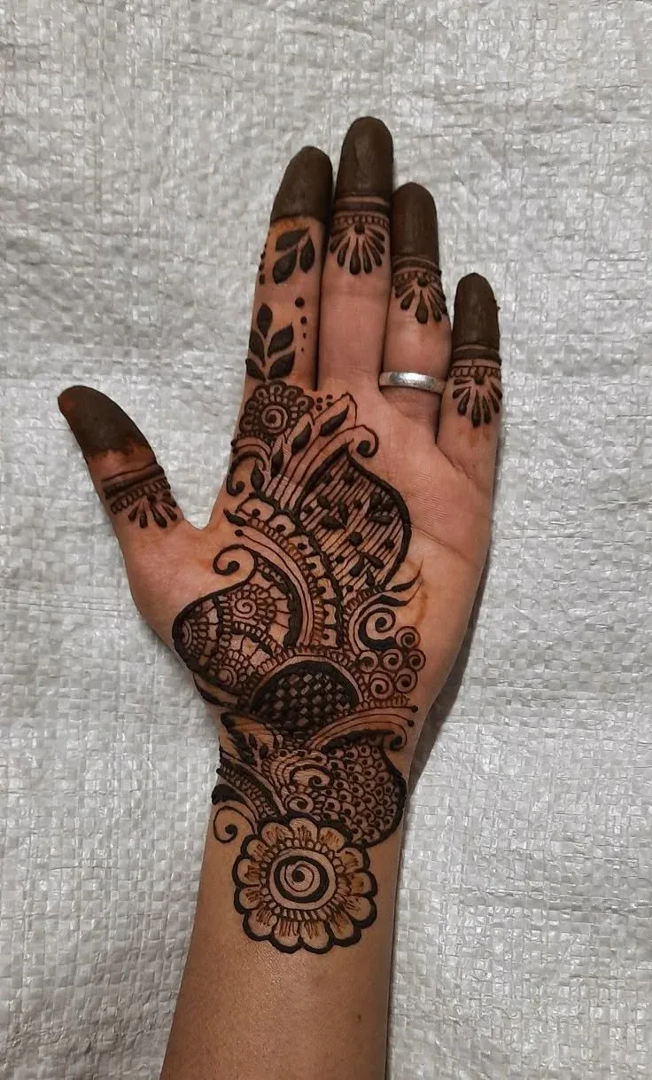 Punjabi Royal Front Hand Mehndi Design idea