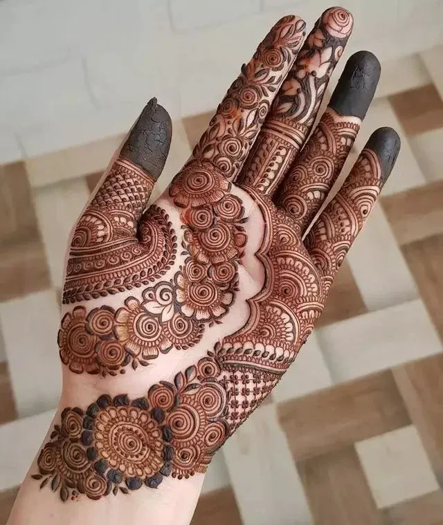 Punjabi Royal Front Hand Mehndi Design idea