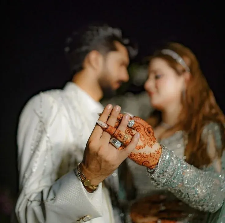 Rabeeca Khan Mehndi Design idea