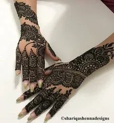 Easy and Beautiful Mehndi Design idea