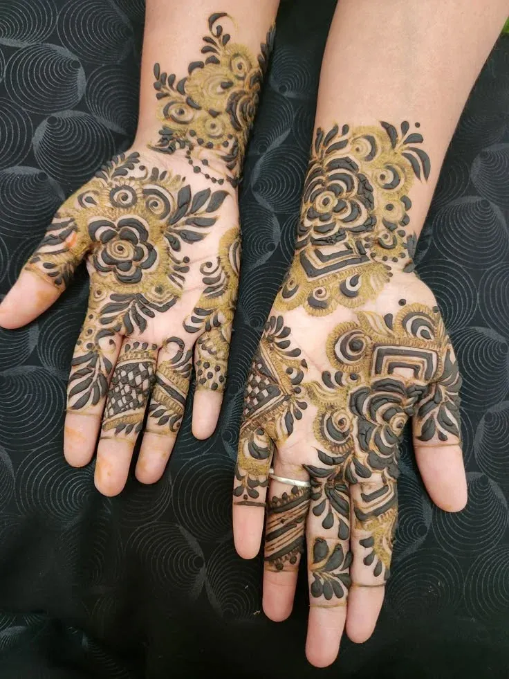 Royal Front Hand Mehndi Design idea