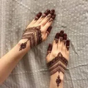 Short Mehndi Design idea