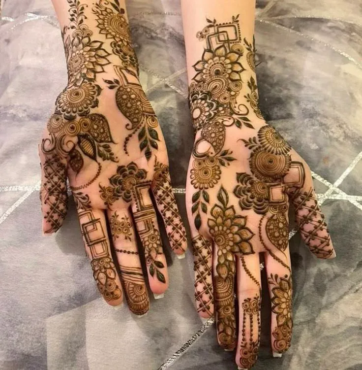Easy and Beautiful Mehndi Design idea