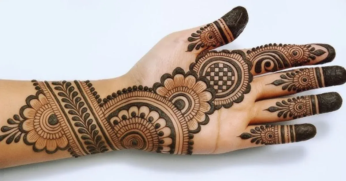 One Side Mehndi Design idea