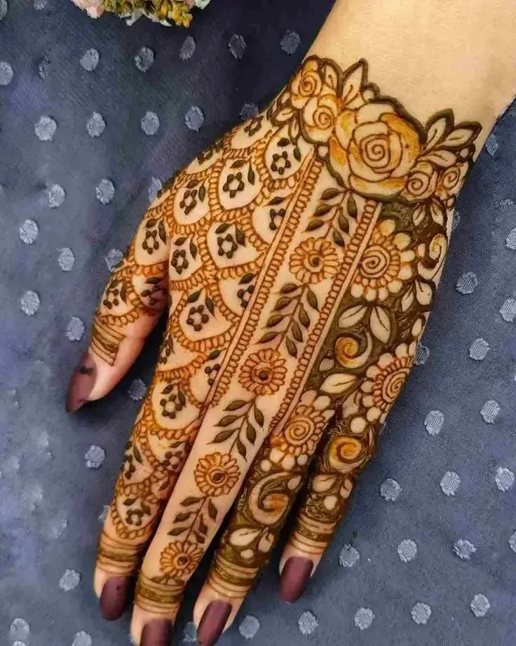 Back Hand Bharwa Mehndi Design idea