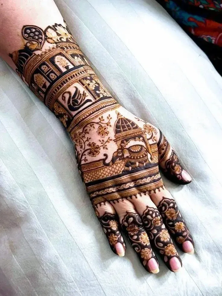 Back Hand Bharwa Mehndi Design idea