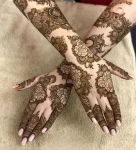 Bridal Mehndi Designs for Foot and Legs idea