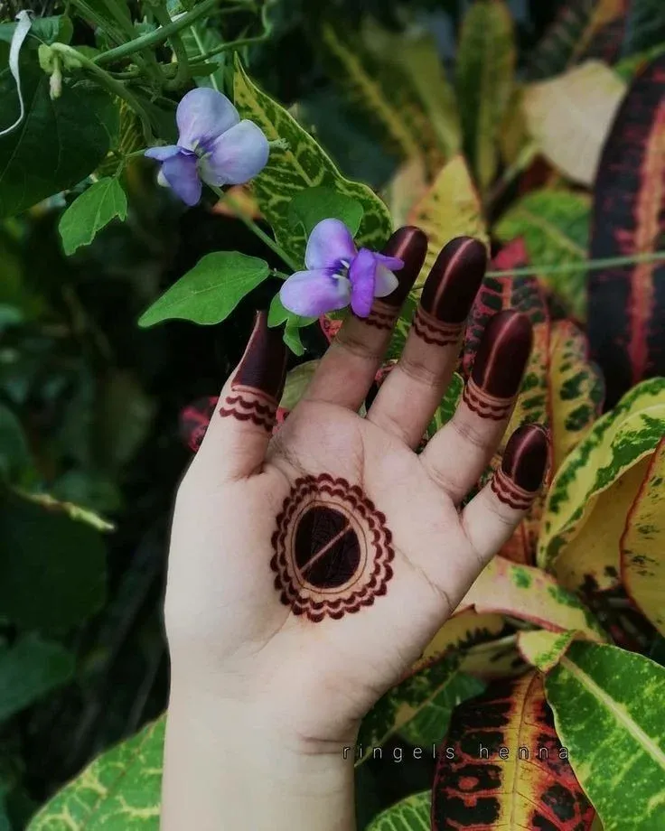 Simple Mehndi Designs for Kids idea