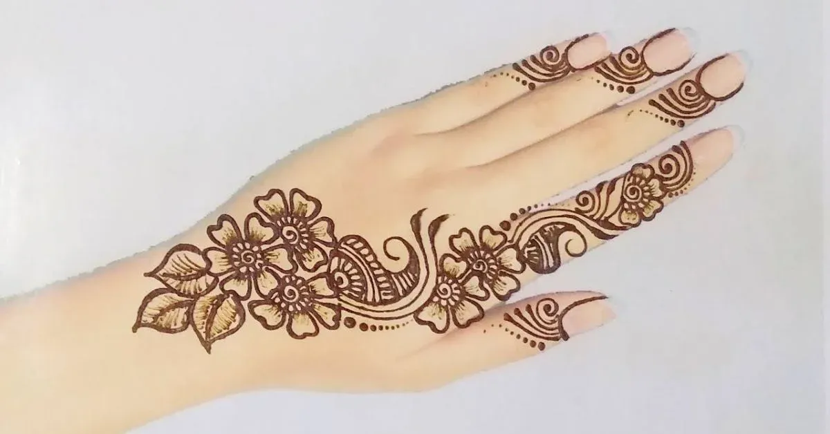 Modern Cute Mehndi Design idea