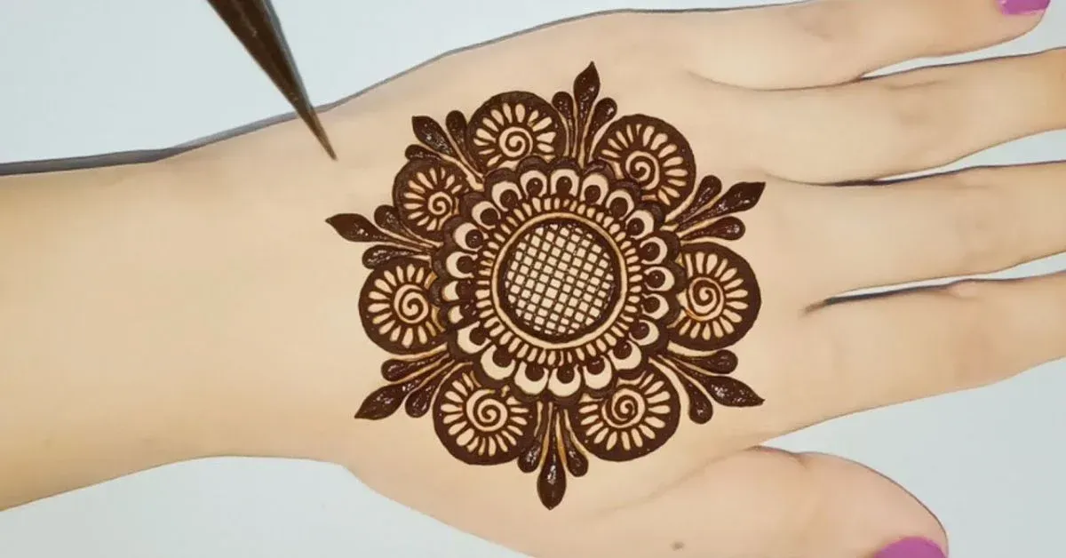 Pakistani Tikki Mehndi Design idea