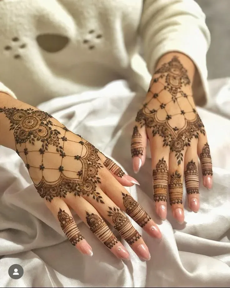 Simple Mehndi Design Images idea