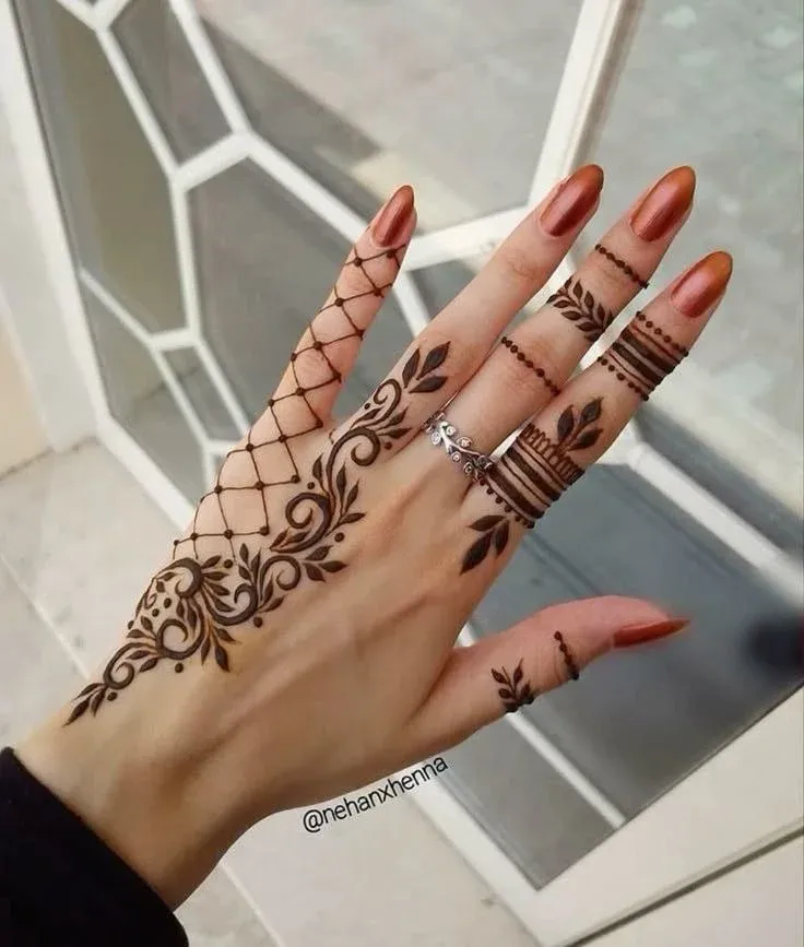 Finger Mehndi Design idea