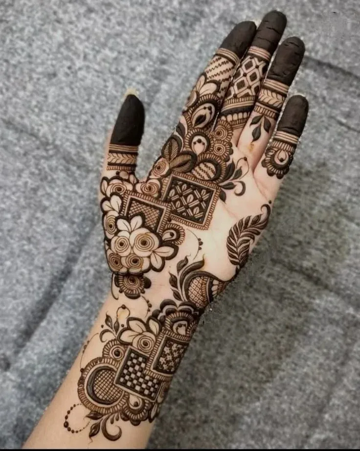 Royal Front Hand Mehndi Design idea