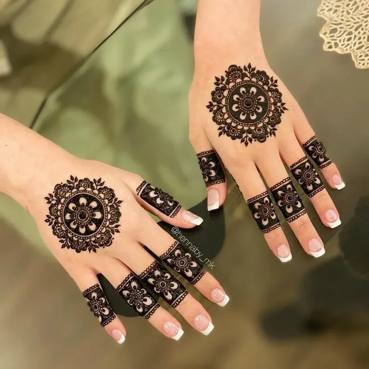 Simple Mehndi Design Images idea