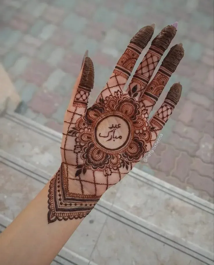 Royal Front Hand Mehndi Design idea