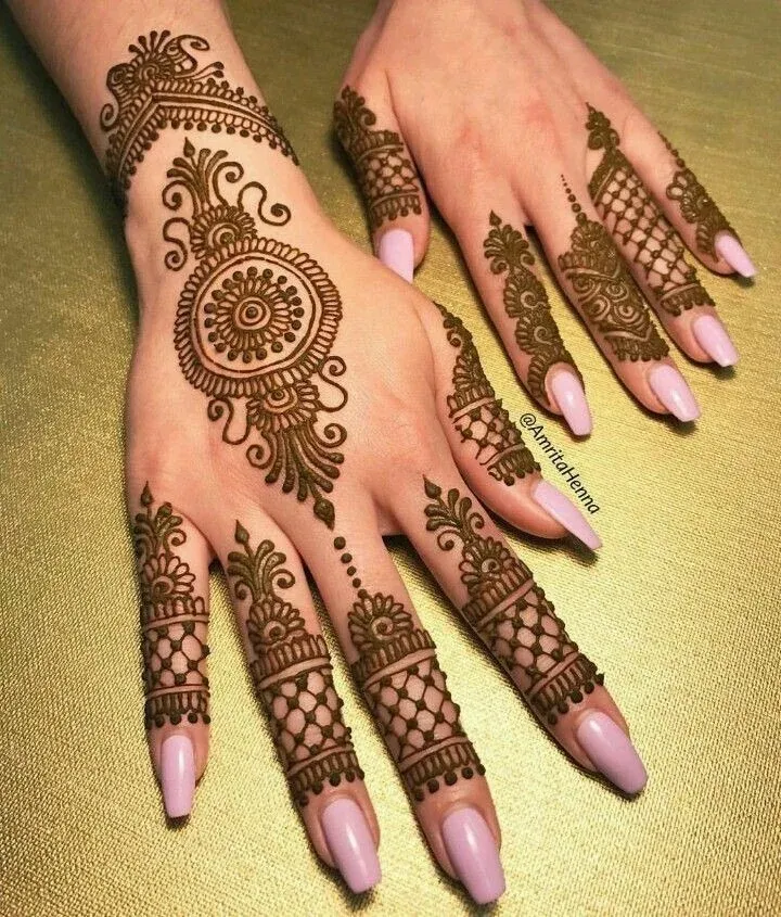 Simple Mehndi Designs for Kids idea