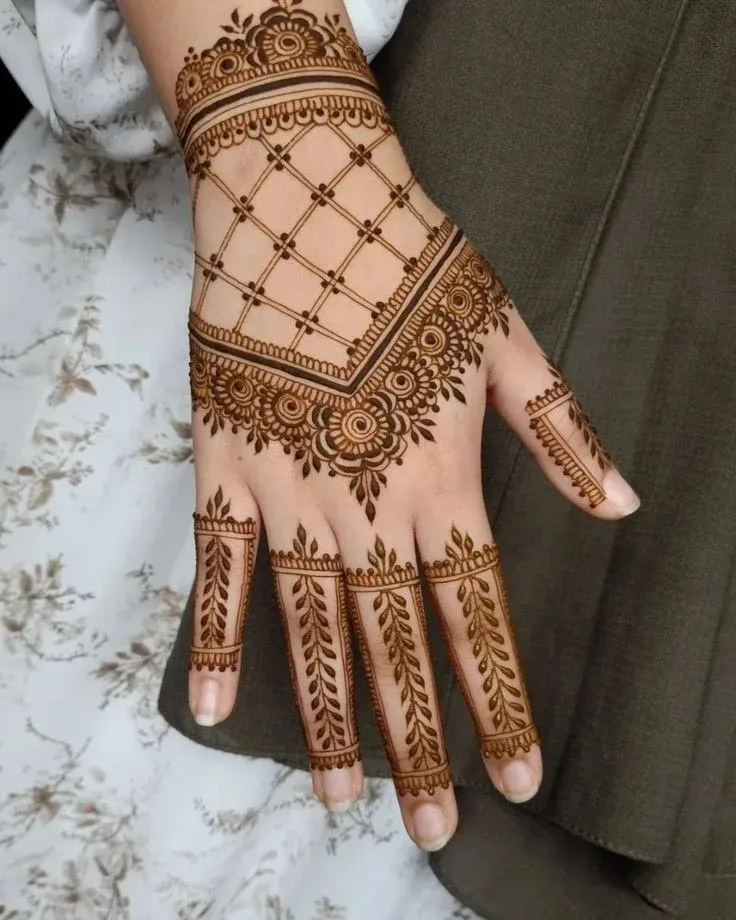 Simple Mehndi Design Images idea