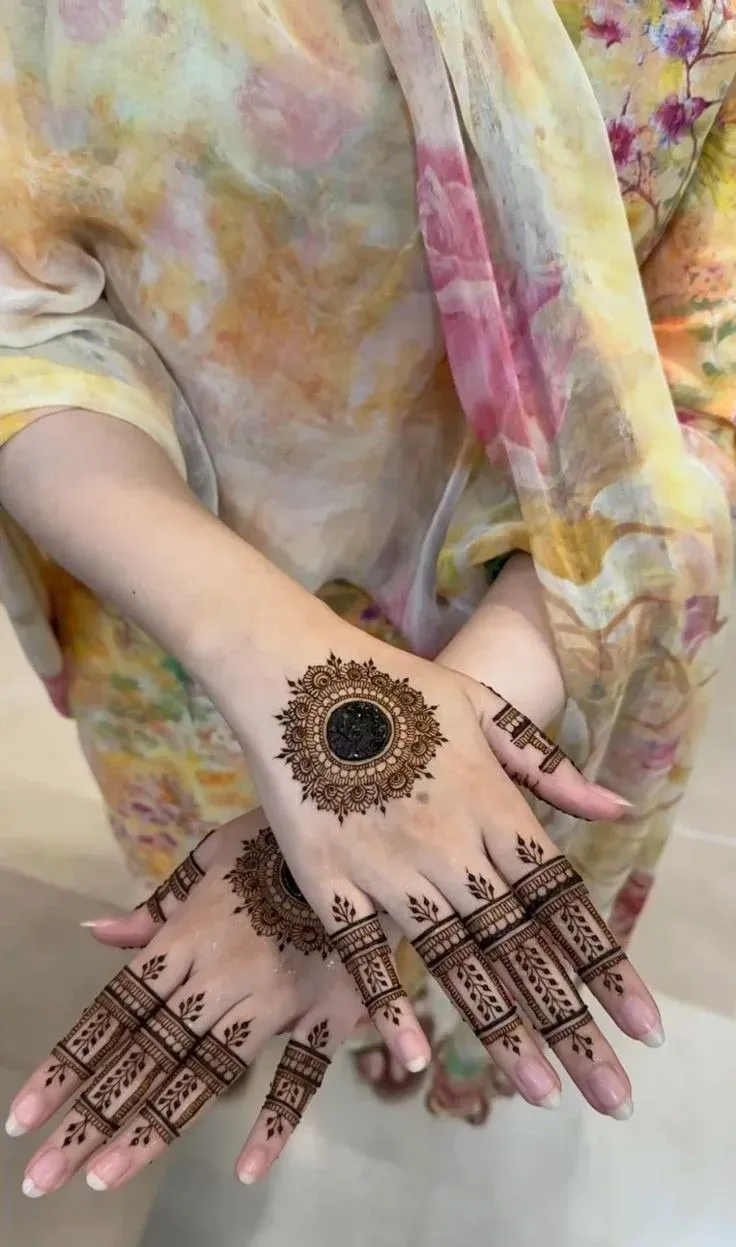 Finger Mehndi Design idea