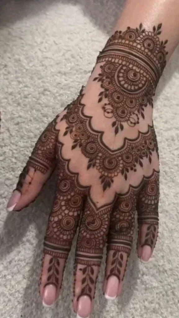 Simple Mehndi Design Images idea