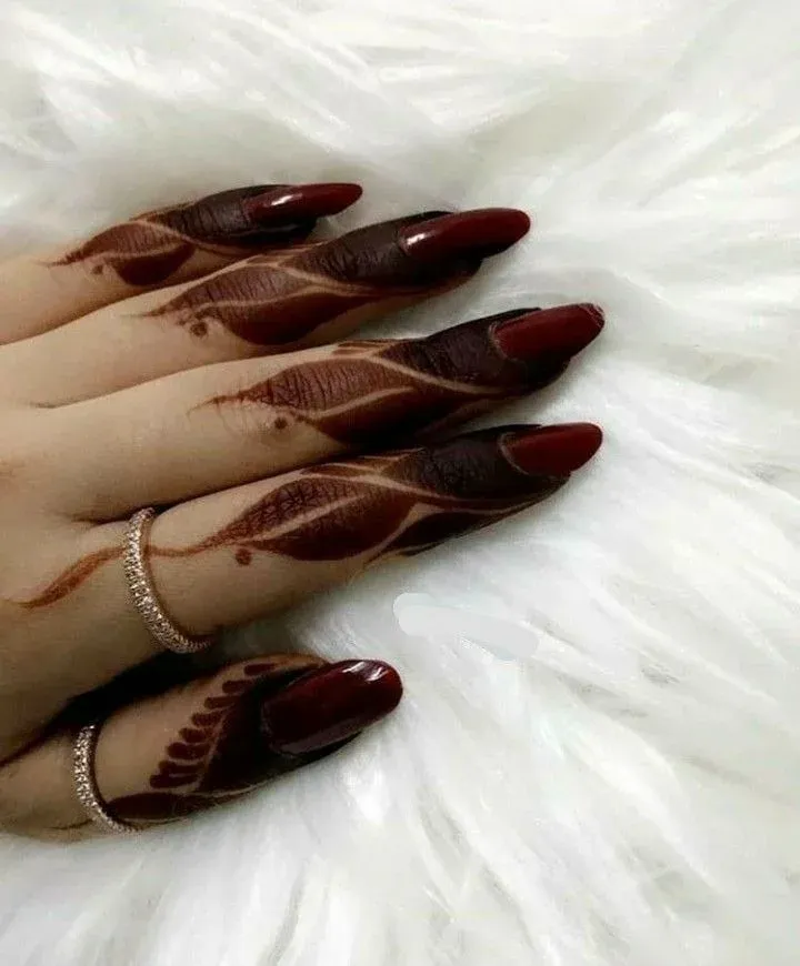 Finger Mehndi Design idea