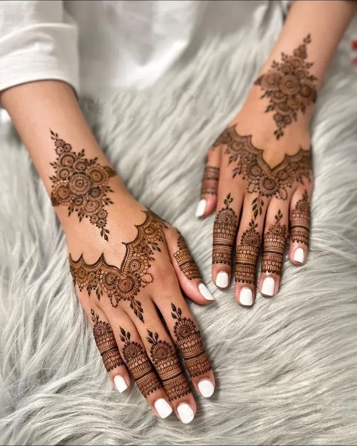 Simple Mehndi Design Images idea