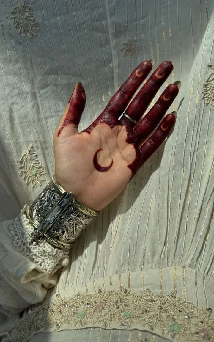 Finger Mehndi Design idea