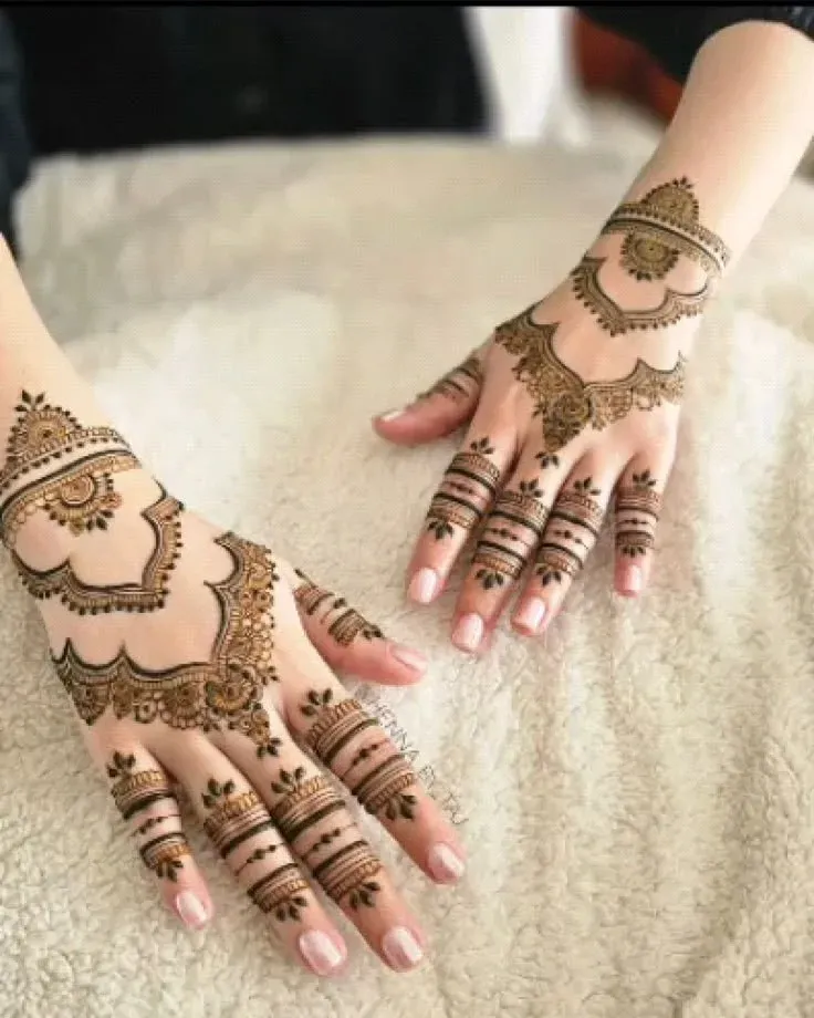 Simple Mehndi Design Images idea