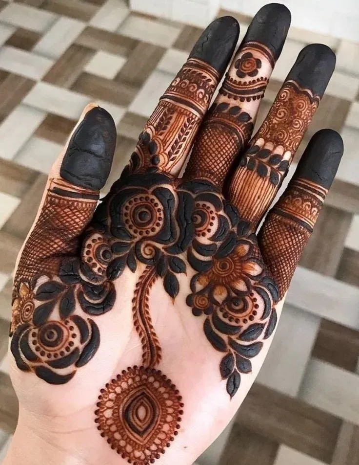 Royal Front Hand Mehndi Design idea