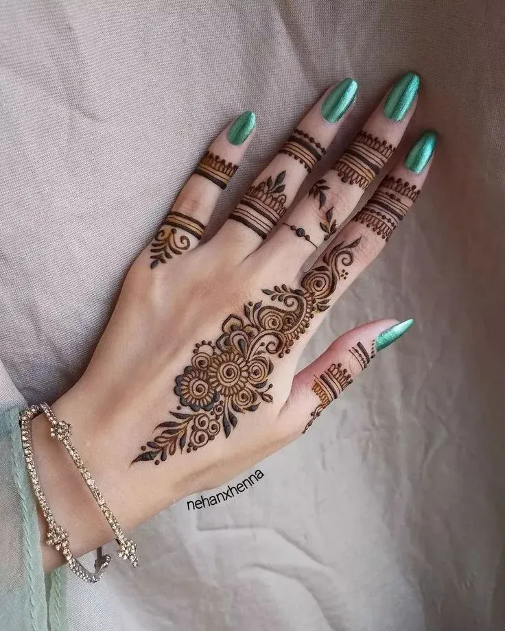 Finger Mehndi Design idea