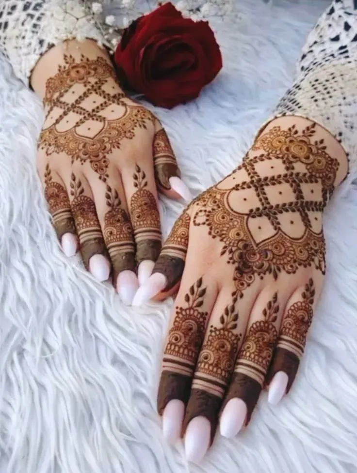 Simple Mehndi Design Images idea