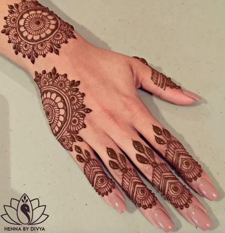 Simple Mehndi Designs for Kids idea