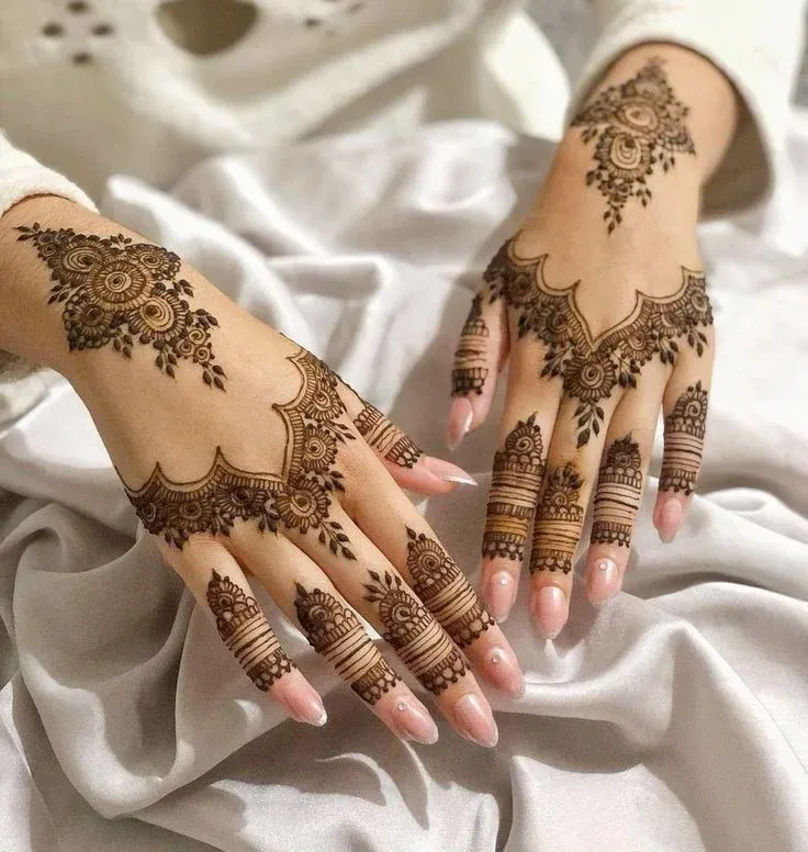 Simple Mehndi Design Images idea