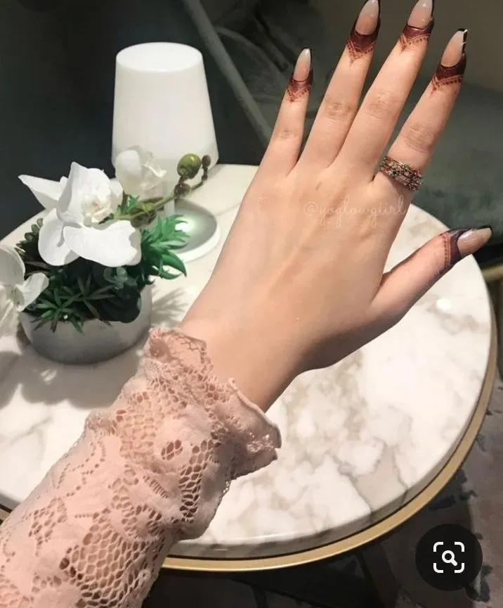 Finger Mehndi Design idea