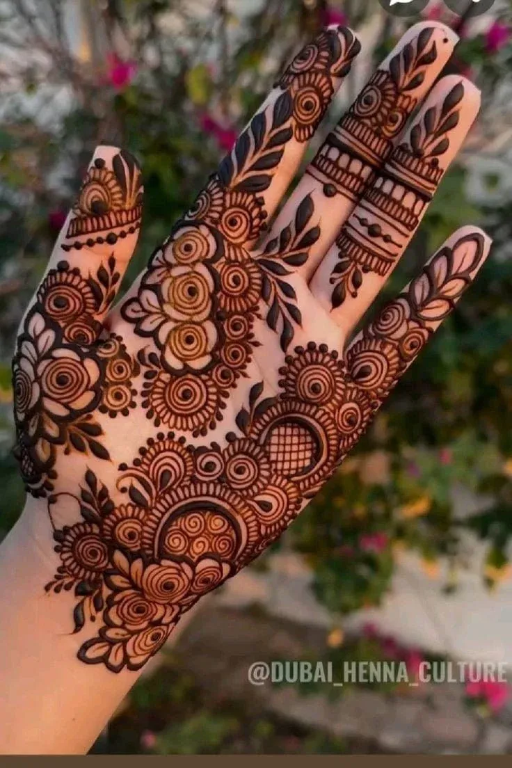 Royal Front Hand Mehndi Design idea