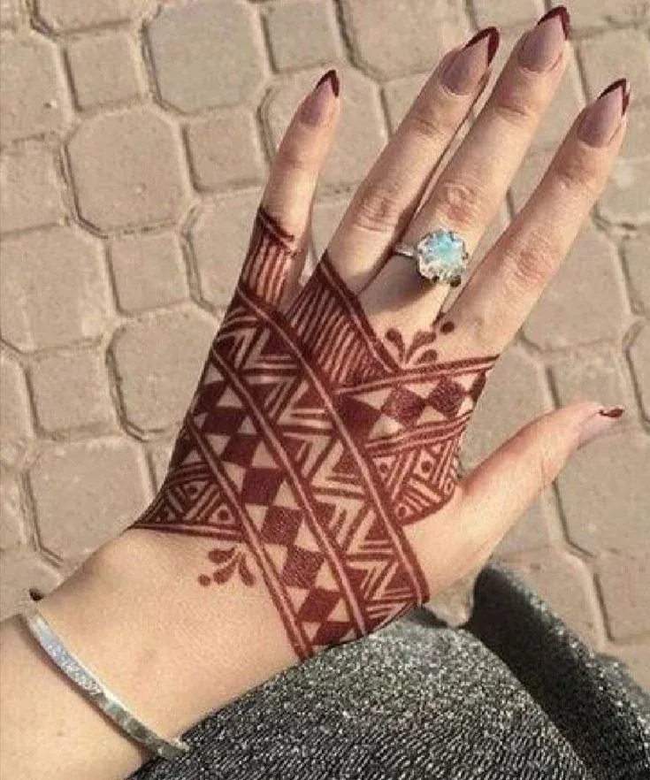 Finger Mehndi Design idea