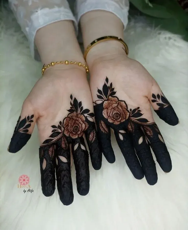 Royal Front Hand Mehndi Design idea