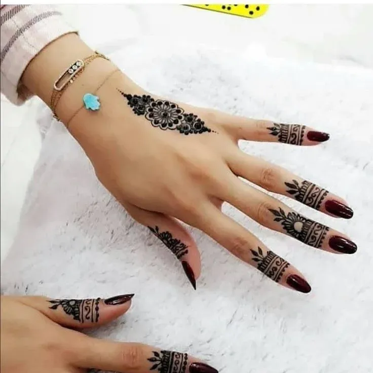 Finger Mehndi Design idea