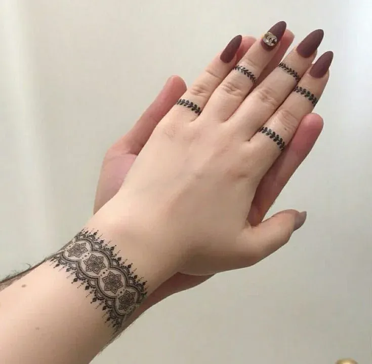 Finger Mehndi Design idea