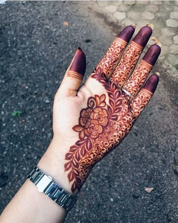 Royal Front Hand Mehndi Design idea