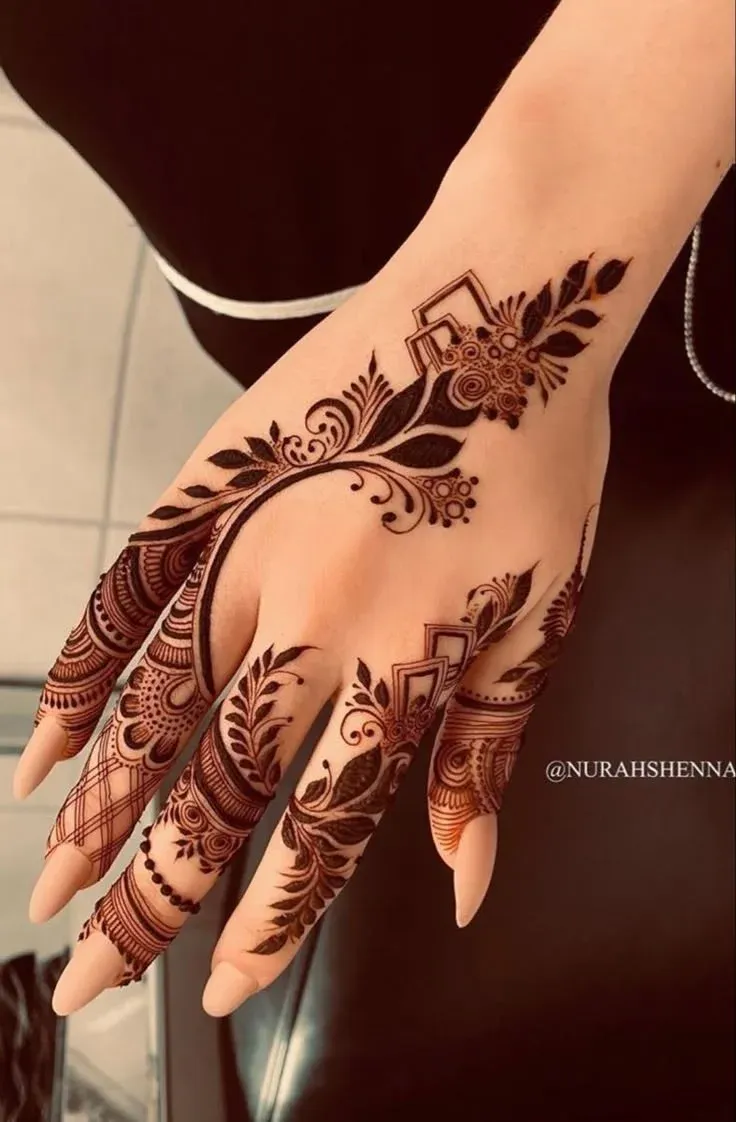 Simple Mehndi Design Images idea