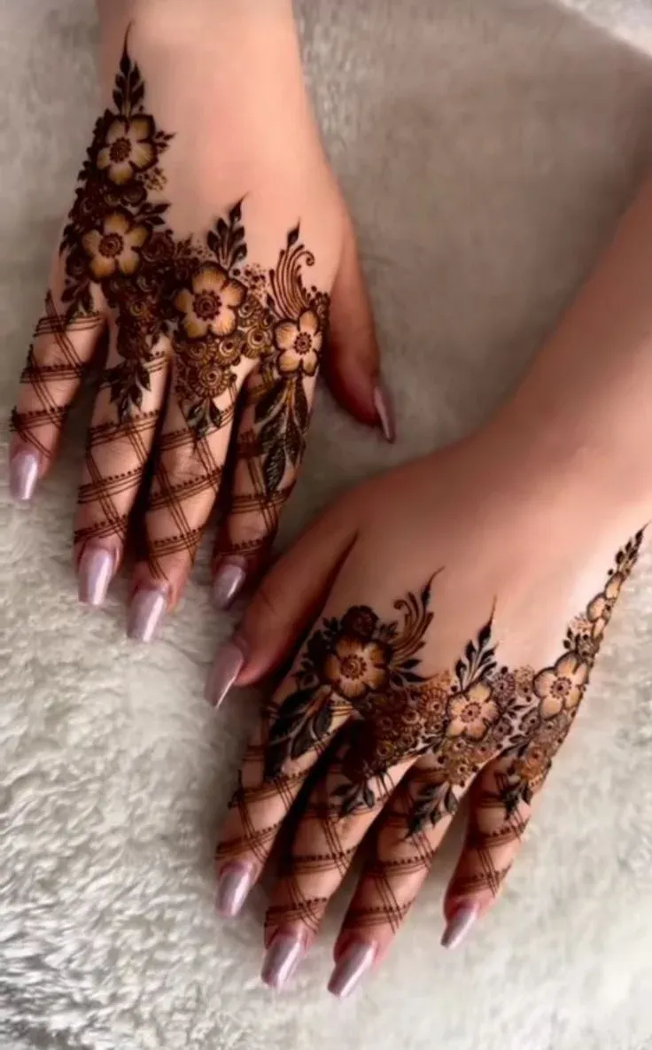 Simple Mehndi Design Images idea